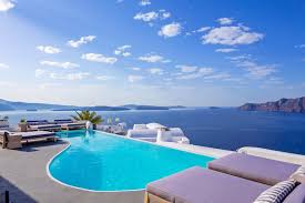 World S Top 15 Breathtaking Infinity Pools Katikies Hotel Santorini Santorini Hotels Santorini Vacation