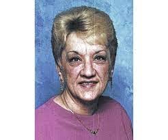 Helen Lampley's Instagram, Twitter & Facebook