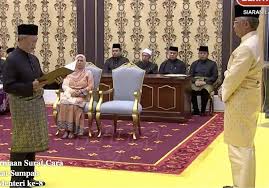 Masukkan email dan anda akan dimaklumkan melalui email untuk setiap posting baru. Selesai Angkat Sumpah Muhyiddin Kini Secara Rasmi Pm Ke 8 Semasa Mstar