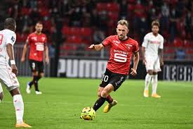 Ligue 1, officially known as ligue 1 uber eats for sponsorship reasons, is a french professional league for men's association football clubs. Compositions De Rennes Reims Flavien Tait Et Raphinha Titulaires L Equipe