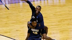 Trending news & rumors for football, basketball, baseball, hockey, soccer & more. March Madness Oral Roberts Heads To Sweet 16 After Another Upset Win
