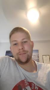 Playing a Slim Dusty classic last Sunday for the Central Coast Country  Music Association Showcase at @the_hali Great crowd! Great atmosphere!  Great fun!!! 🤠🎸🎶🤘 📸: @xshaileex