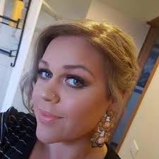 Colleen Barrow's Instagram, Twitter & Facebook