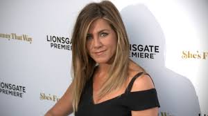 Walking back onto stage 24 at warner bros. Jennifer Aniston Slays On Set In A Fancy Red Jumpsuit She Would Totally Wear In Real Life Entertainment Tonight