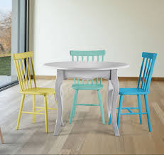 L'allonge est soigneusement dissimulée sous le plateau de table. Table Ronde Extensible En Bois Massif Allonge Integree Brin D Ouest