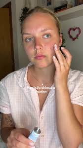 Ovelle Silcocks Base