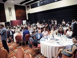 Cel mai apropiat de acest tip de modificare la legea pensiilor este proiectul de lege (.) care are mai mulţi senatori iniţiatori, care viza modificarea camera deputaţilor este decizională pentru acest proiect de lege. Cristian Horia Vicepresedintele Comisiei Pentru SÄƒnÄƒtate Si Familie Din Camera DeputaÅ£ilor InternÄƒrile Nenecesare In Romania