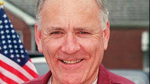 Baseball bat beating outside barbershop leaves Talladega mayor, 74,  hospitalized