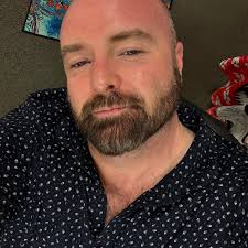 She needed surgery after the viral stunt 😳 Don't mess with neighbours🤣