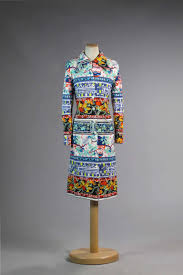 Pierre cardin founded his own company, at 10 rue richepanse. Tirelli Costumi Abito Autentico Abito Pierre Cardin