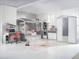 Erkek çocuk odası ve kız çocuk odası takımları seçilirken genellikle tipik cinsiyet farklılıkları üzerine kurulu seçimler yapılır. En Guzel Cocuk Odasi Takimlari Gemili Arabali Cocuk Odasi Takimlari Zkids