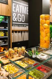 Home Decoration With Paper Flowers Homedecoratingsoftware Juice Bar Interior Juice Bar Design Salad Bar Restaurants