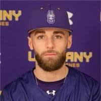 Marshall Winn's Instagram, Twitter & Facebook