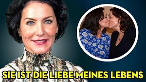 Schock-Enthüllung mit 52: Marisa Burger durchbricht nach Jahren des  Schweigens ihr Schweigegelübde und gesteht endlich, was Millionen Fans seit  Jahrzehnten ahnten, aber niemand jemals laut auszusprechen wagte