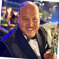 Wilford Barlow's Instagram, Twitter & Facebook