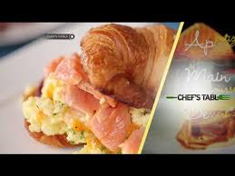 1.471 resep ikan salmon goreng ala rumahan yang mudah dan enak dari komunitas memasak terbesar dunia! Scramble Egg With Salmon In Croissant Chef S Table Youtube Scrambled Eggs Food Food Videos