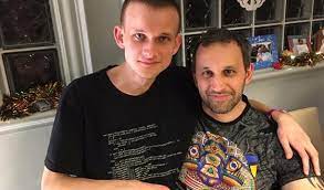 Состояние создателя ethereum достигло 1. Vitalik Buterin Biografiya Foto Lichnaya Zhizn Sostoyanie Put K Uspehu 2021
