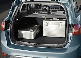 Wann ein service ansteht und wie viel die wartung kostet. Ford Kuga De La 10 000 De Euro O MaÈinÄ SolidÄ Headline Second Hand Auto Bild