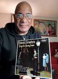 This morning l had a remembrance of an old Frank Sinatra song  called,”Poinciana”..The melody was so beautiful,as of late l seem to want  to listen to old Sinatra songs, love songs...l wonder