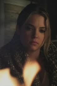 Pretty Little Liars S2.E16 “Let the Water Hold Me Down”