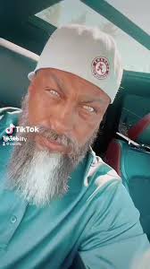 You Are not chatting with me. I PROMISE. Anyotger account other than this  obe at CWUILLY is somebody pretending to be Quilly Glover. I ONLY CHAT ON  THE CAMEO APP. Link in bio. #cwuilly #over35moms ...