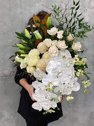 Handpicked for their appearance as well as their freshness, with our premium bouquets and posies. Florist Near Docklands Melbourne Flower Delivery Docklands Mellbourne Floral Accent