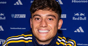 Dan James signs a new contract at Leeds United