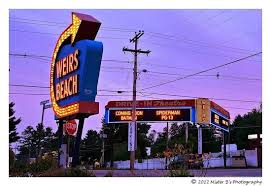 Things to do near fun lan drive in movie theater. Great Summer Night Movie Fest Review Of Weirs Drive In Theatre Weirs Beach Nh Tripadvisor