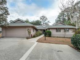 259 Seabrook Dr Hilton Head Island Sc 29926 Zillow Types Of Houses Home And Family Home
