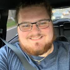 Elizabeth Chuchmuch and Alec Fable's Wedding Website