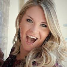 Jenni Vail's Instagram, Twitter & Facebook