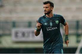 بينما سجل المهاجم السوري عمر السومة هدفي الفريق السعودي في الدقيقتين (27 من ضربة جزاء، و79) من عمر المباراة، التي أقيمت على أستاد آزادي في الهند. Ù‡Ù„ ÙŠÙˆØ§ÙÙ‚ Ø¹Ù…Ø± Ø§Ù„Ø³ÙˆÙ…Ø© Ø¹Ù„Ù‰ Ø§Ù„Ø¹Ø±Ø¶ Ø§Ù„Ø¥Ù…Ø§Ø±Ø§ØªÙŠ Ù…Ù„Ø§Ø¹Ø¨