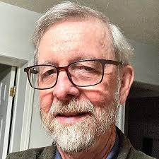 Michael Lund's Instagram, Twitter & Facebook