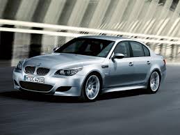 Noul showroom, operaţional din 17 decembrie, este situat în complexul din splaiul unirii 311, bucureşti. Top 10 Bmw Uri Care Merita Cumparate La Mana A Doua In Romania Carakoom Com
