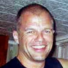 Bethnal Green WW2 disaster : London Remembers, Aiming to capture all  memorials in London