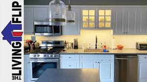 under cabinet lighting in the kitchen