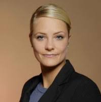 Denise Drager's Instagram, Twitter & Facebook