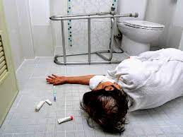 Di publikasikan tanggal 12 april 2021 ngintip tkw di kamar mandinyuci kamar mandi hallo bagi anda yang belum memiliki cukup umur agar dapat menonton video ini didampingi oleh orang tua ngintip istri mandi di kamar mandi,tapi ada yang aneh selamat datang di channel. 7 Fakta Yang Memicu Lansia Jatuh Di Kamar Mandi Okezone Lifestyle