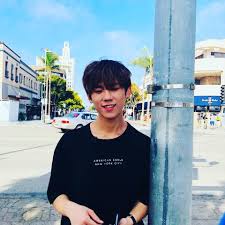 春夏秋冬 a balloon's journey / 張國榮. å§æ¿¤ Home Facebook