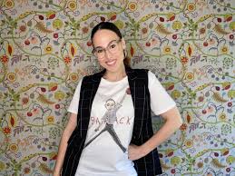 Meena harris, little, brown and co, little, brown young readers и marissa valdez. What Meena Harris Founder Ceo Of Phenomenal Wears To Work