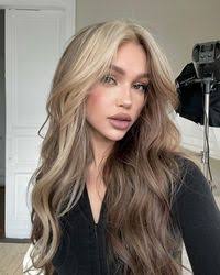 Olivia Staley (liviloovee)