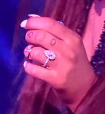 The total cost of ariana grande's engagement ring is estimated to be at least 750,000 dollars. Ariana Grande Engagement Ring Pete Davidson Proposed To Girlfriend Ariana With Diamond Ring Costing Nearly 100 000 All The Details As The Couple Refuse To Confirm Or Deny Engagement Reports Ok Magazine