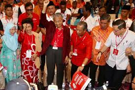 Chen man hin is a dap politician in malaysia. Pakatan Harapan Jana Gelombang Rakyat