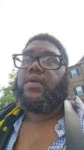 Kelvin Lesure's Instagram, Twitter & Facebook