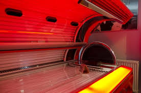 Never use a tanning bed without wearing proper eye protection. Best Tanning Bed Goggles Tanning Eyewear Glasses To Buy In 2019