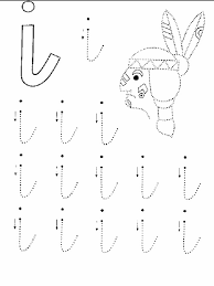 A droite, l'enfant doit colorier les mots qui commencent par a. Activite Enfant Apprendre Les Voyelles 3