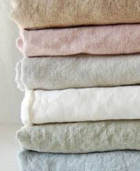 Fabric Board Panosundaki Pin