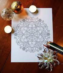 Hallo ihr lieben, mit diesem set erwerbt ihr ein wunderschönes digitales bastelset mit vorlagen zum ausdrucken, ausmalen und basteln. 30 Kostenlose Vorlagen Fur Mandala Zu Weihnachten Mit Beliebten Motiven