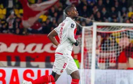 Monaco, do t&eacute;cnico Filipe Luis, dispensa Paul Pogba