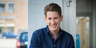 Hier finden sie die karte, die genaue lage, den verlauf, die koordinaten und die nachbarschaft der straße alte lindenstraße in cottbus. Nico Zenker Kommt Zuruck Schauspieler Tausch Model Neuzugang Fur Die Lindenstrasse Express De